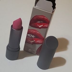 BIte Beauty Lipstick